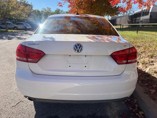 2012 Volkswagen Passat 2.5 SE
