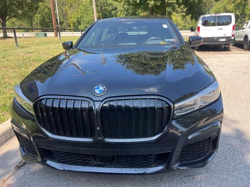 2021 BMW 745e xDrive