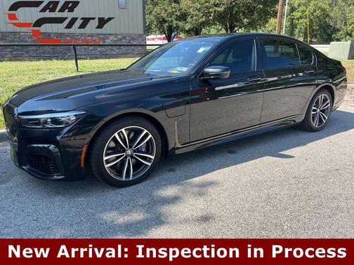 2021 BMW 745e xDrive