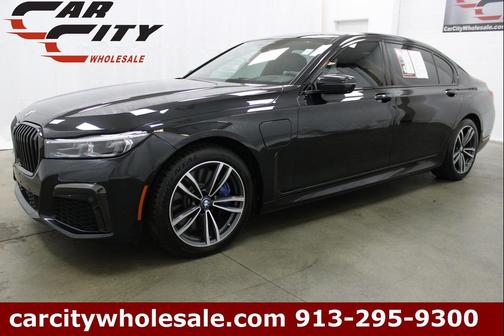 2021 BMW 745e xDrive