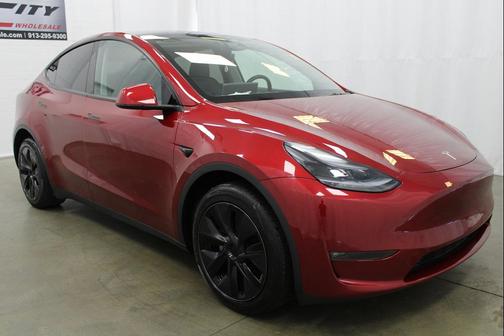 2025 Tesla Model Y Long Range Dual Motor All-Wheel Drive