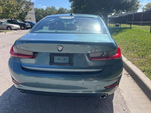 2021 BMW 330 xDrive