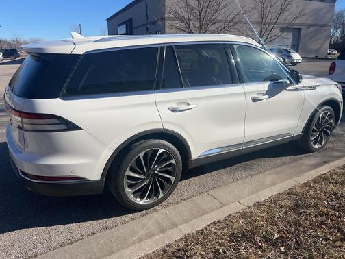 2020 Lincoln Aviator Reserve AWD