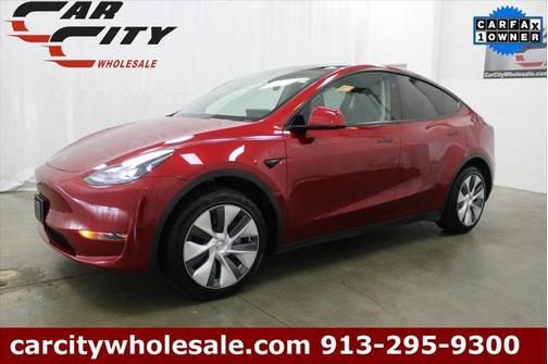 2024 Tesla Model Y Long Range Dual Motor All-Wheel Drive
