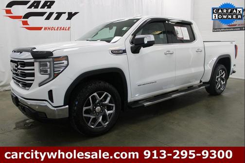 2024 GMC Sierra 1500 SLT