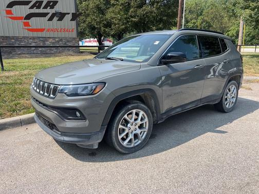 2023 Jeep Compass Latitude Lux
