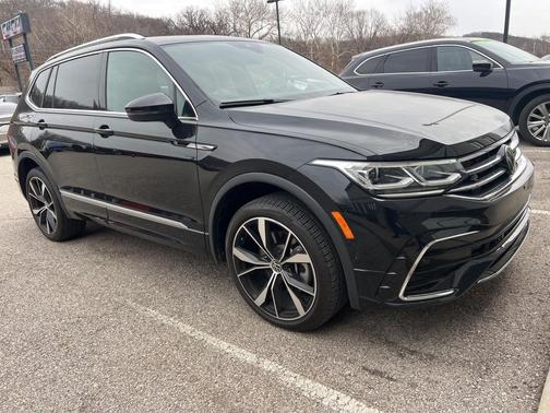 2024 Volkswagen Tiguan 2.0T SEL R-Line 4MOTION