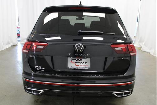 2024 Volkswagen Tiguan 2.0T SEL R-Line 4MOTION