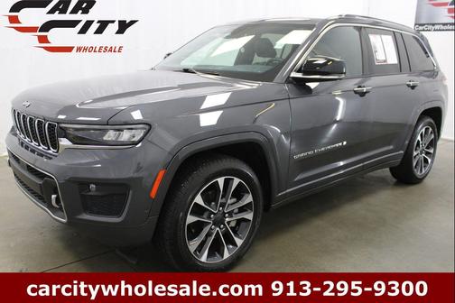 2022 Jeep Grand Cherokee Overland
