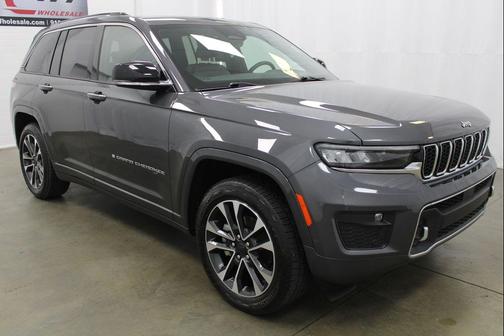 2022 Jeep Grand Cherokee Overland