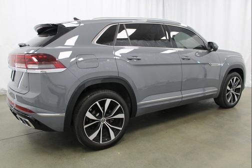 2024 Volkswagen Atlas Cross Sport 2.0T SEL Premium