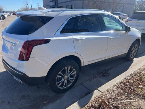 2023 Cadillac XT5 Premium Luxury