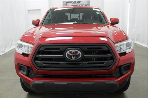 2019 Toyota Tacoma SR