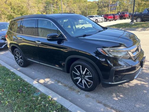 2021 Honda Pilot Touring 8-Passenger