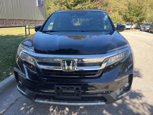 2021 Honda Pilot Touring 8-Passenger
