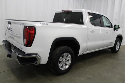 2022 GMC Sierra 1500 SLE