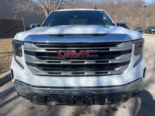 2022 GMC Sierra 1500 SLE