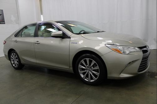 2015 Toyota Camry Hybrid XLE