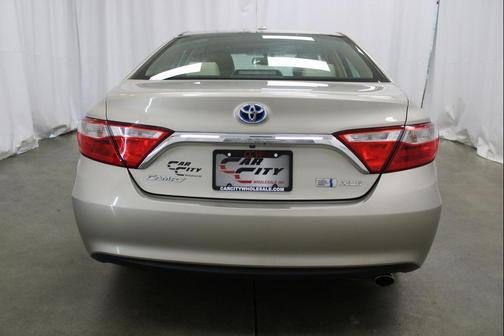 2015 Toyota Camry Hybrid XLE
