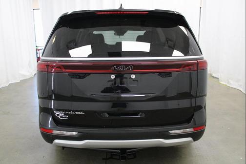 2022 Kia Carnival LXS