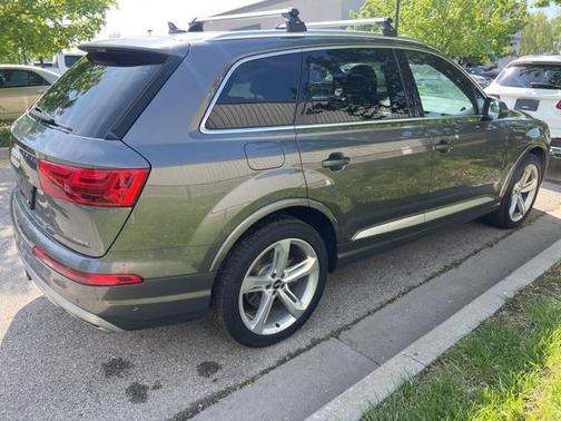 2019 Audi Q7 55 Prestige