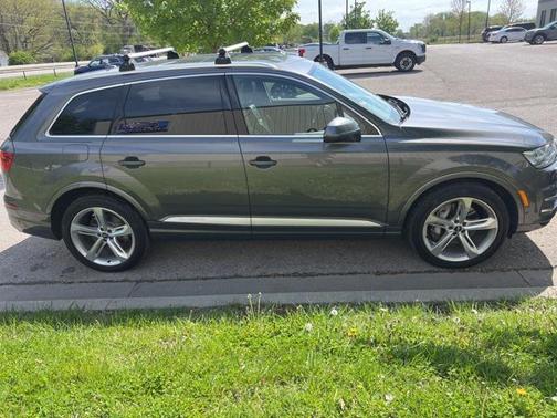 2019 Audi Q7 55 Prestige