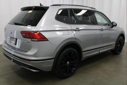 2020 Volkswagen Tiguan 2.0T SE R-Line Black 4MOTION