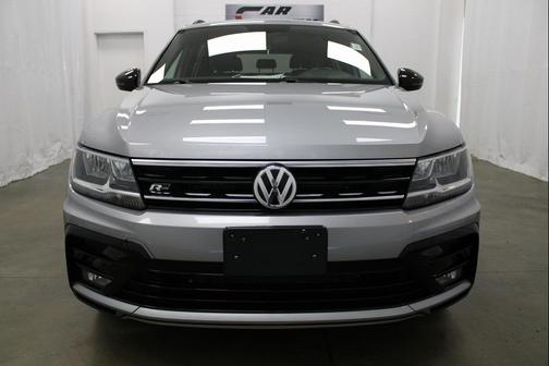 2020 Volkswagen Tiguan 2.0T SE R-Line Black 4MOTION