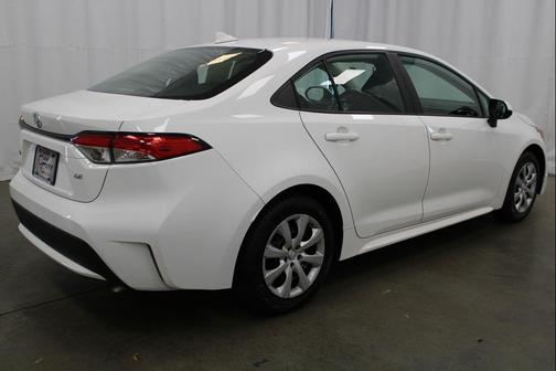 White 2020 Toyota Corolla LE
