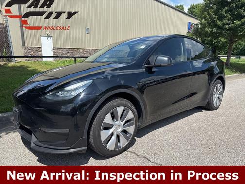 Solid Black 2023 Tesla Model Y Long Range Dual Motor All-Wheel Drive