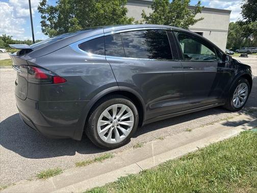 2020 Tesla Model X Long Range Dual Motor All-Wheel Drive
