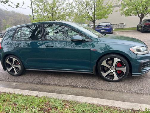 2019 Volkswagen Golf GTI 2.0T S 4-Door
