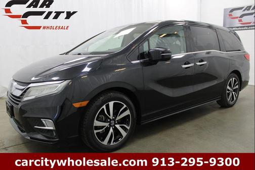 Crystal Black Pearl 2018 Honda Odyssey Elite
