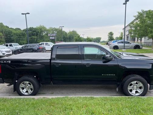 2017 Chevrolet Silverado 1500 2LT