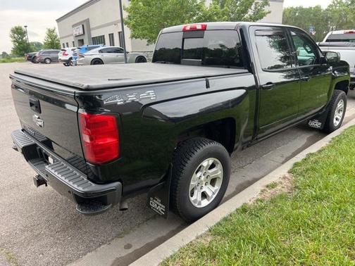 2017 Chevrolet Silverado 1500 2LT