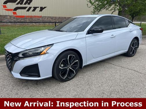 Gray Sky Pearl 2024 Nissan Altima SR Intelligent AWD