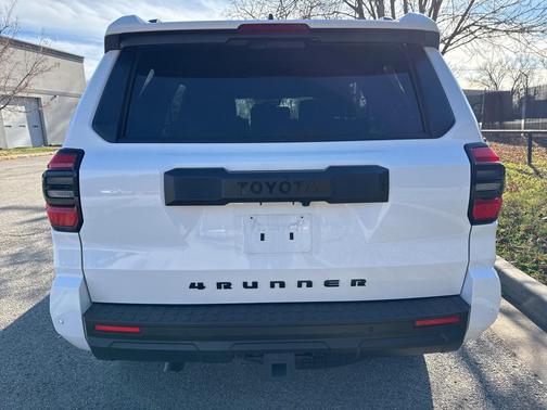 2025 Toyota 4Runner TRD Off Road Premium