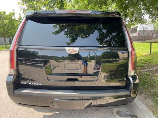 2019 Cadillac Escalade Premium Luxury