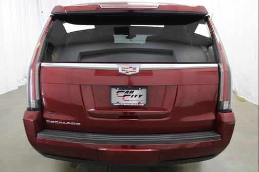 2017 Cadillac Escalade ESV Luxury