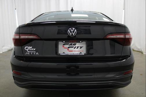 Deep Black 2024 Volkswagen Jetta 1.5T Sport