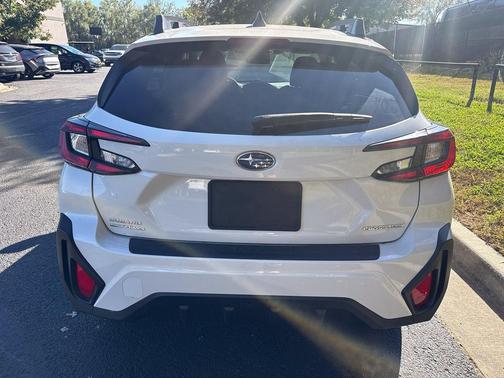 Crystal White Pearl 2024 Subaru Crosstrek Premium