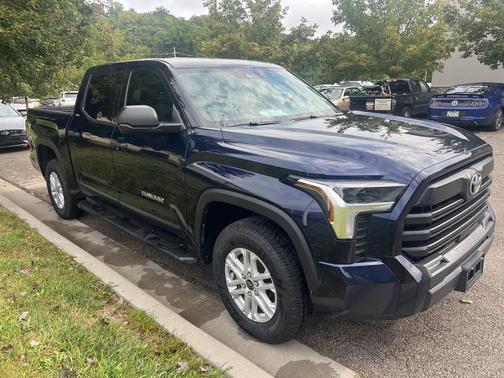 2022 Toyota Tundra SR5