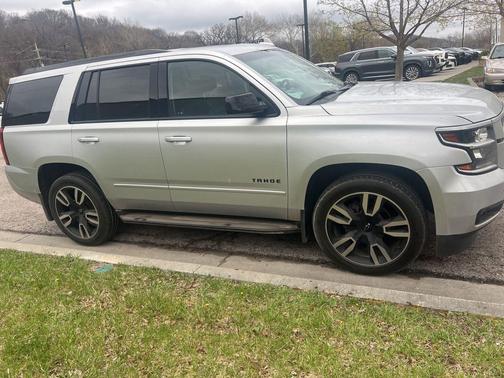 Silver Ice Metallic 2018 Chevrolet Tahoe Premier