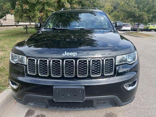 2018 Jeep Grand Cherokee Laredo E