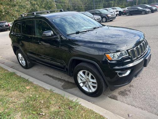 2018 Jeep Grand Cherokee Laredo E