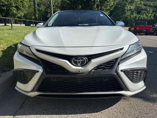 Wind Chill Pearl 2023 Toyota Camry XSE