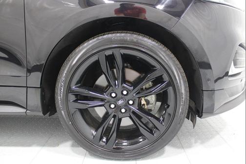 Agate Black 2020 Ford Edge ST