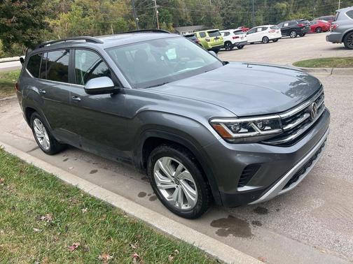 2023 Volkswagen Atlas 3.6L SE w/Technology