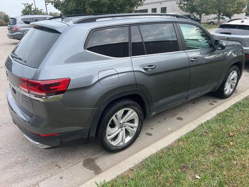 2023 Volkswagen Atlas 3.6L SE w/Technology