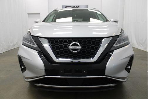 Brilliant Silver Metallic 2023 Nissan Murano SV FWD